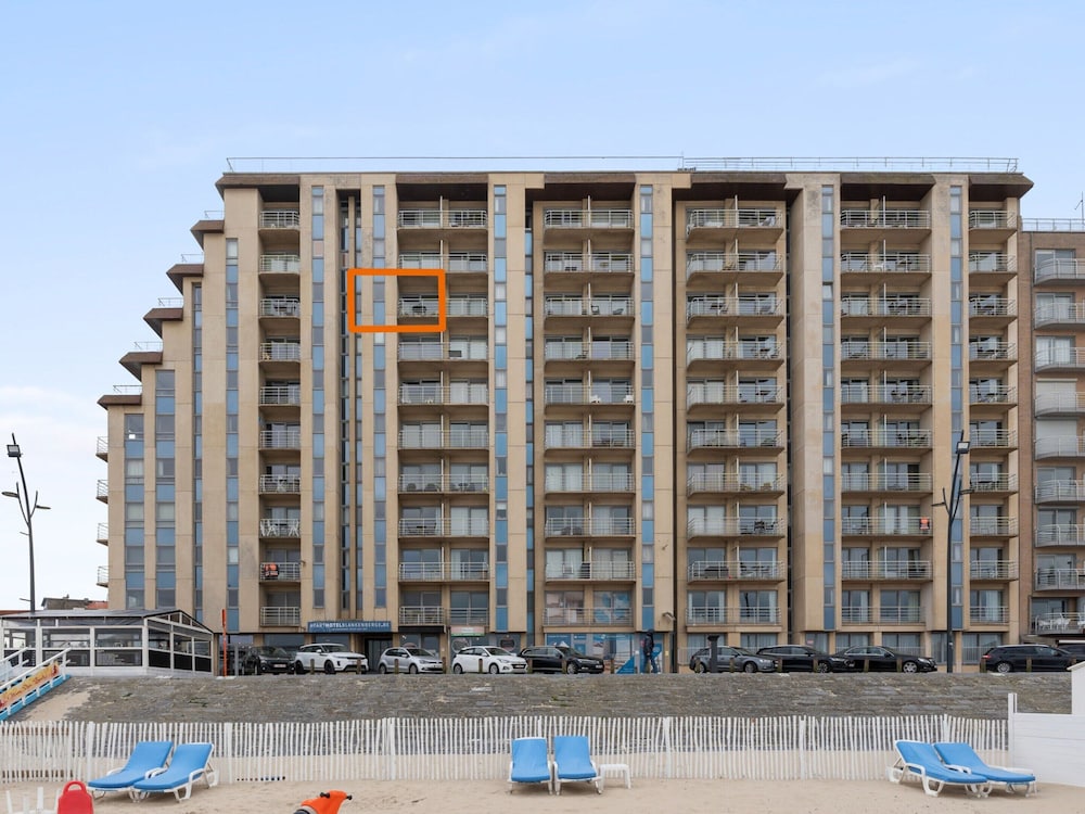 Appealing Apartment With Sea-view