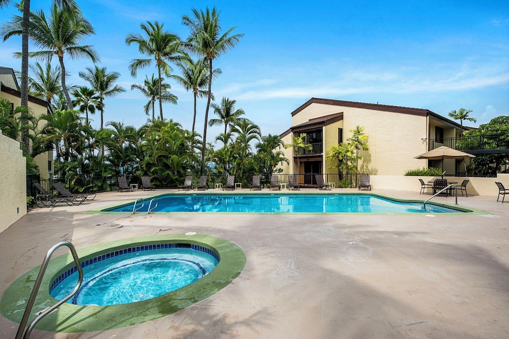 Fully Air-conditioned - Updated Top Floor Including Loft - Ocean Views - Vrkcv