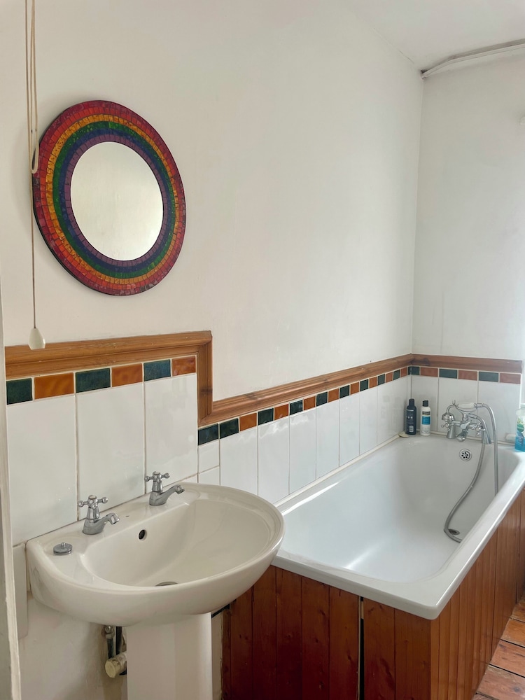 Charming Brighton Townhouse