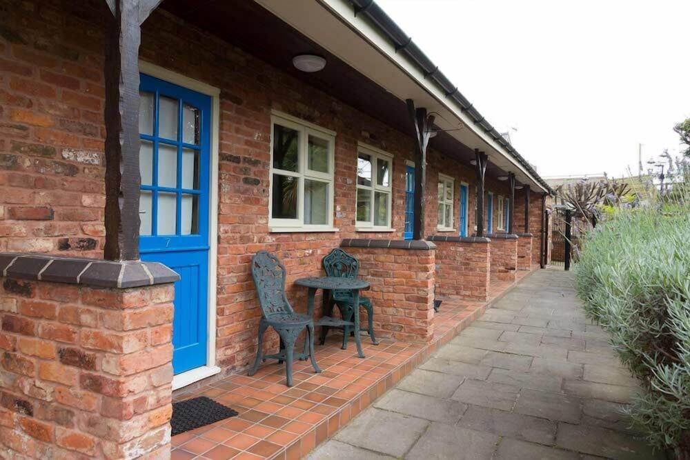 The Hanmer Arms