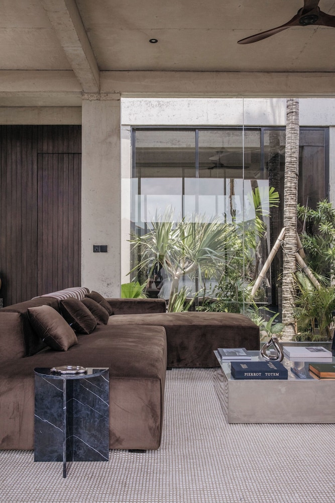 Villa Mor by Alfred in Bali