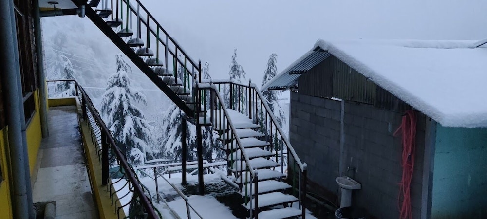 Undiscovered Mountains Hotel