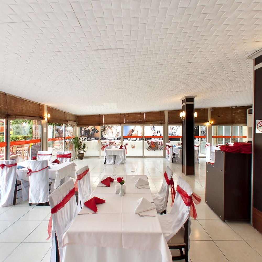 Lims Bona Dea Beach Hotel – All Inclusive