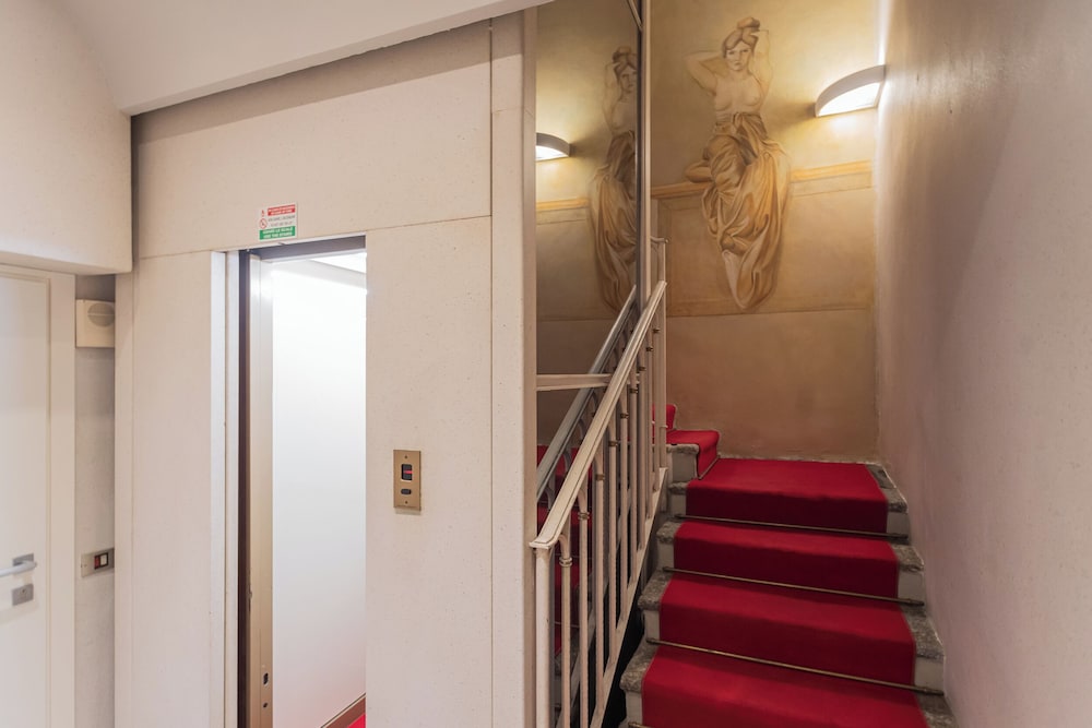Lake Holiday Como by Rent all Como