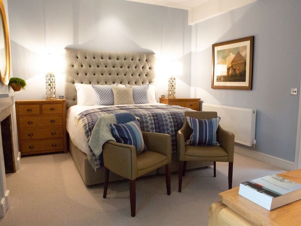 The White Horse Inn view 3