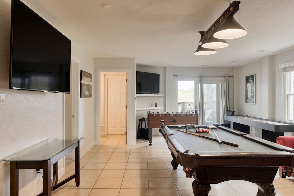 Atlantic Watch Pool Hot Tub Game Room Unobstructed Ocean View