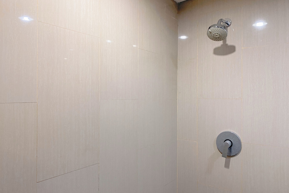 Studio Apartment Near Kcic Halim At H Residence