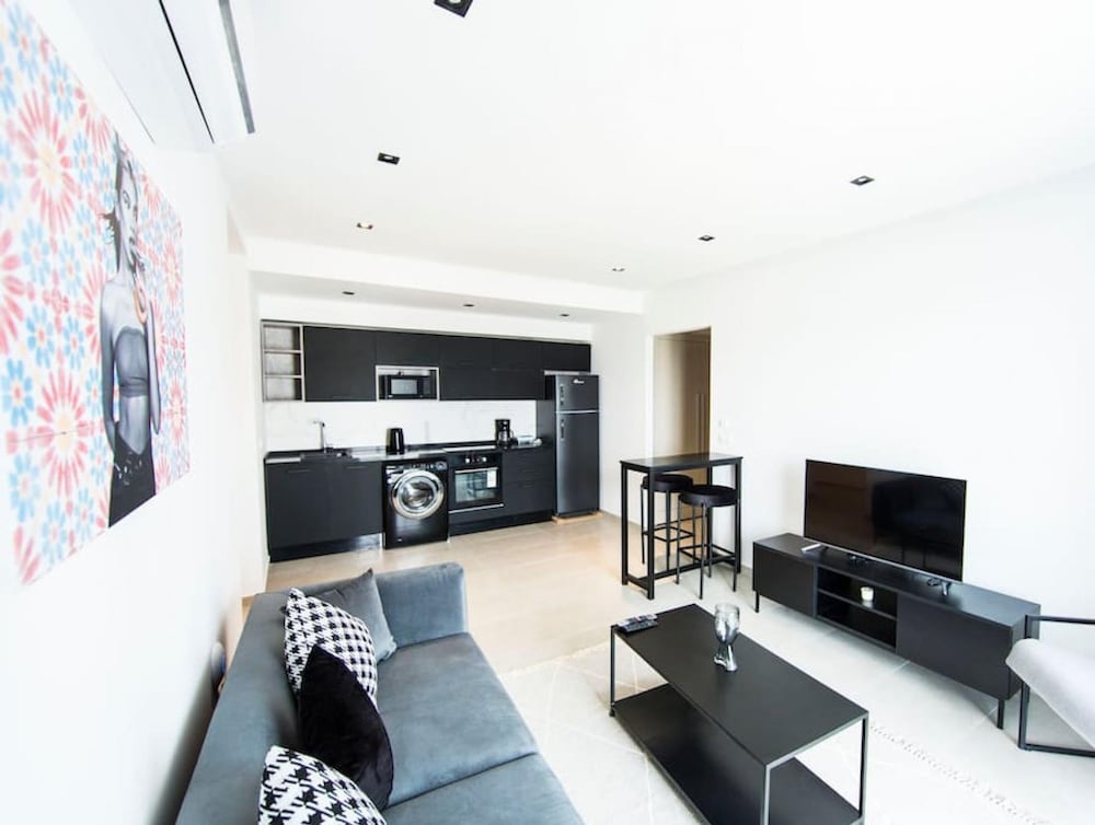 Sunset 302 Apt de Luxe Avec Salle de Fitness