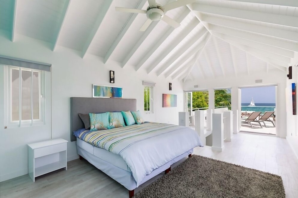Villa Imagine view 2