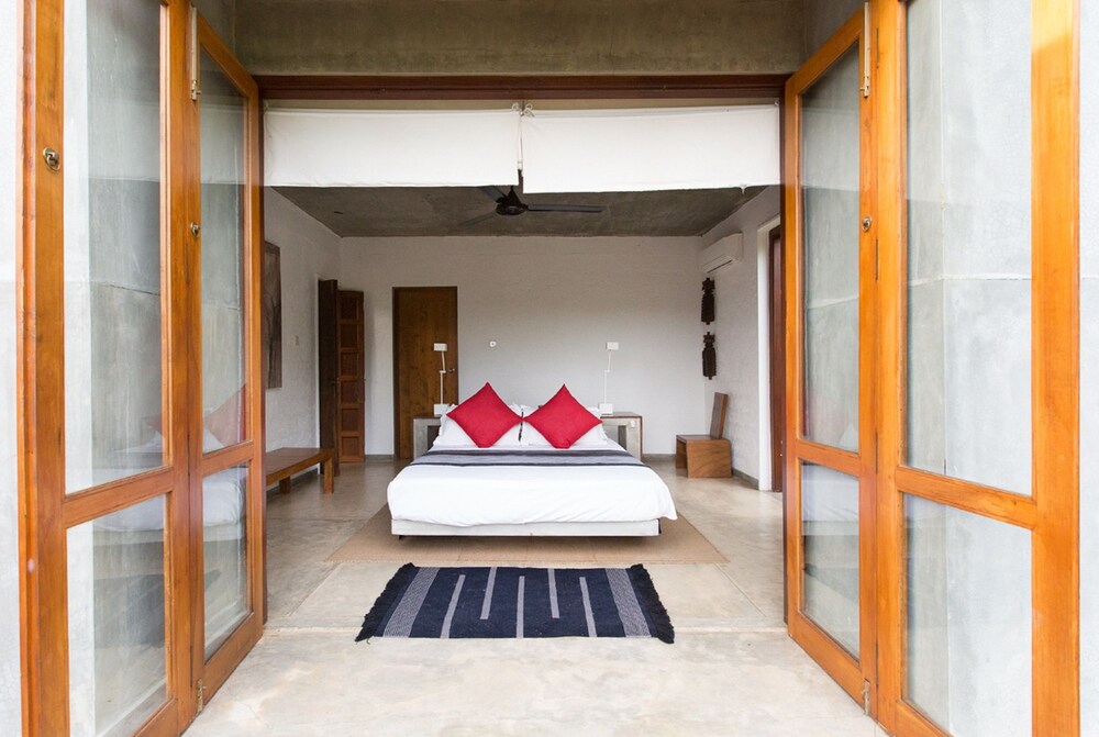 Kadju House