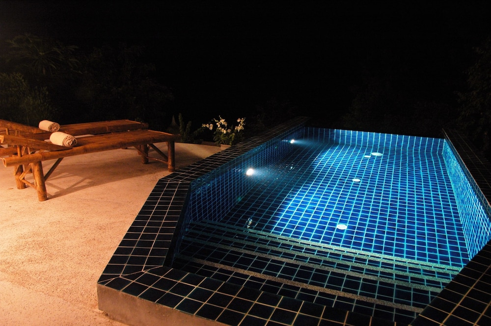 Cape Shark Pool Villas
