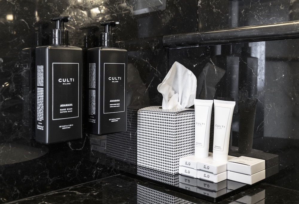 Ricciardelli Luxury Studios