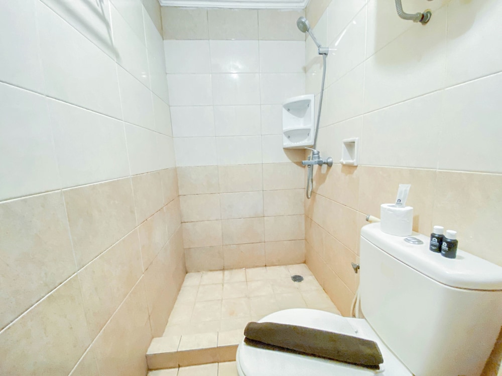 The Signature 2BR at Grand Setiabudi Apartment By Travelio