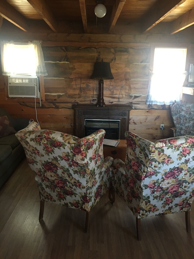Lago Linda Hideaway Camp