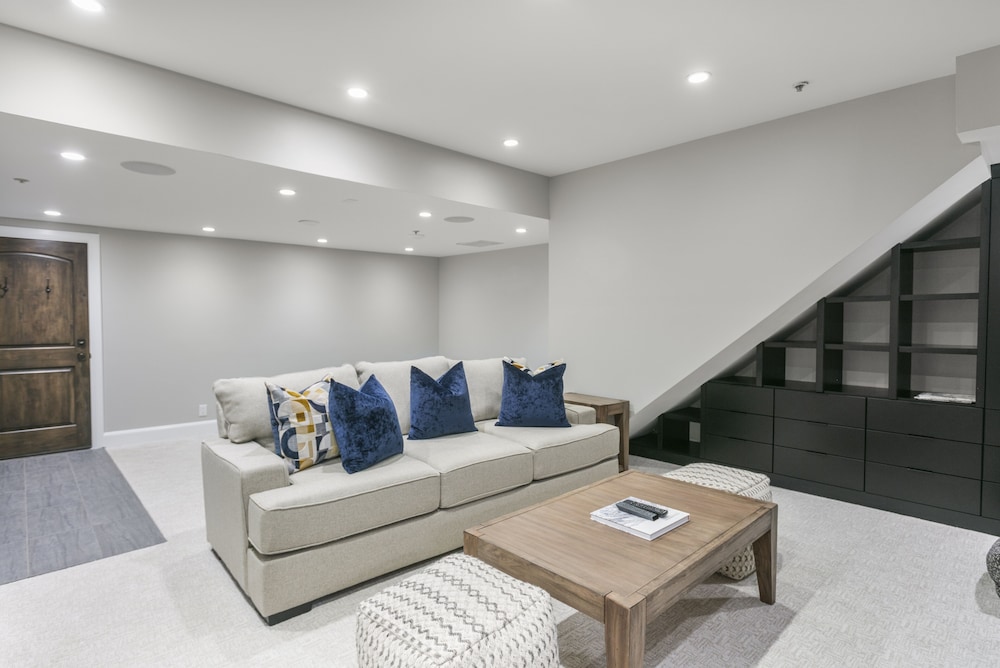 1158 - Three Bedroom Deluxe Stonebridge 3 Condo
