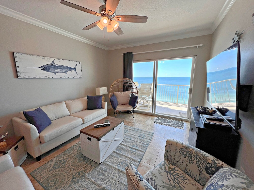 Crystal Shores