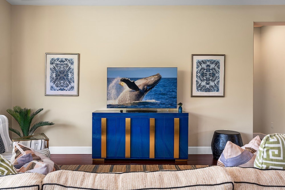 Hawaiian Unit - Outdoor Private Pool - Central AC - Vrkcv