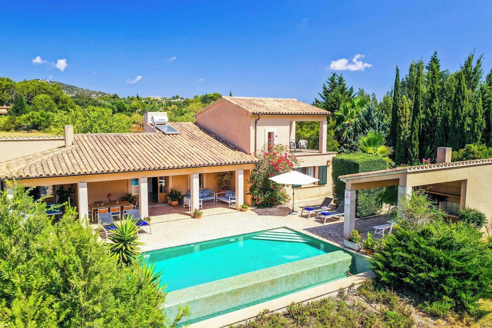 Villa Mares