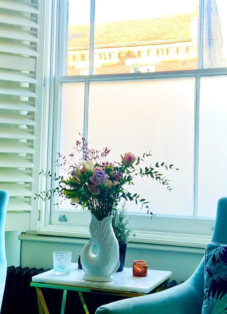 Townhouse by Notting Hill - Sleeps5/petsok/tv/wifi