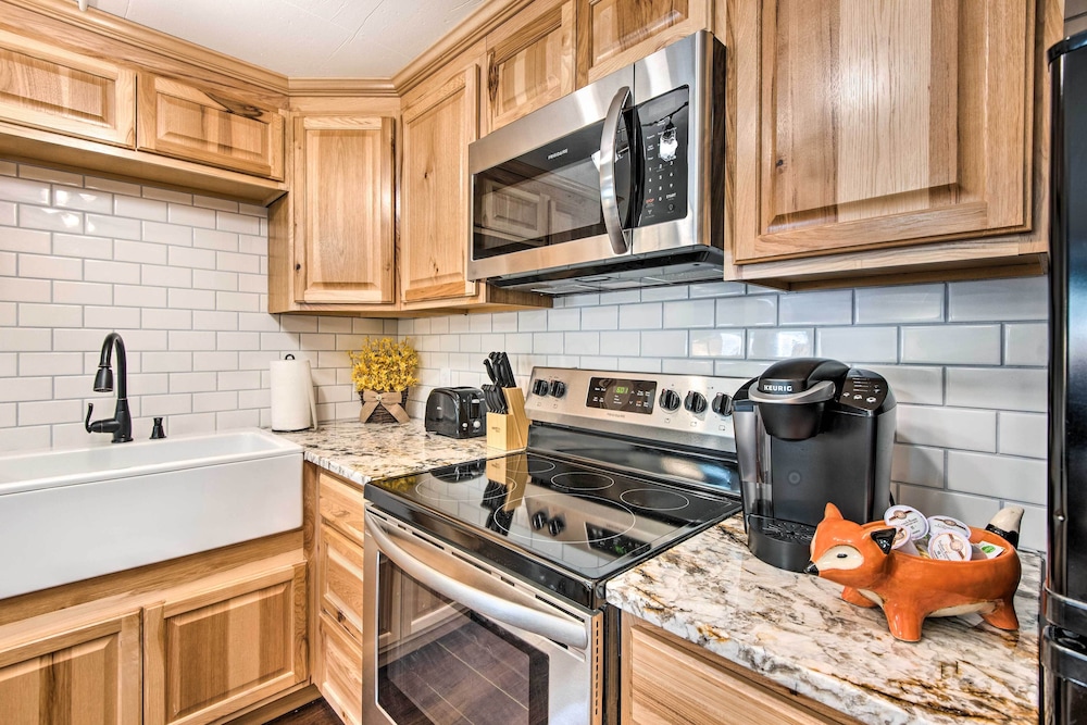 Lakewood Studio Near the Denver Zoo w/ Fire Pit! - Property Image 19