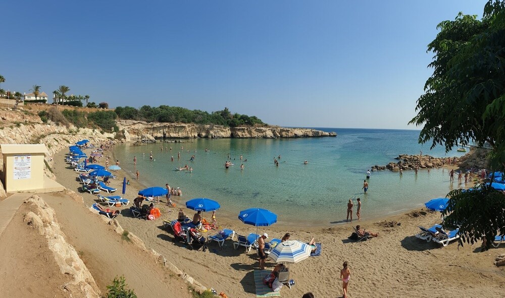 Carme At The Beach - Mythical Sands Resort