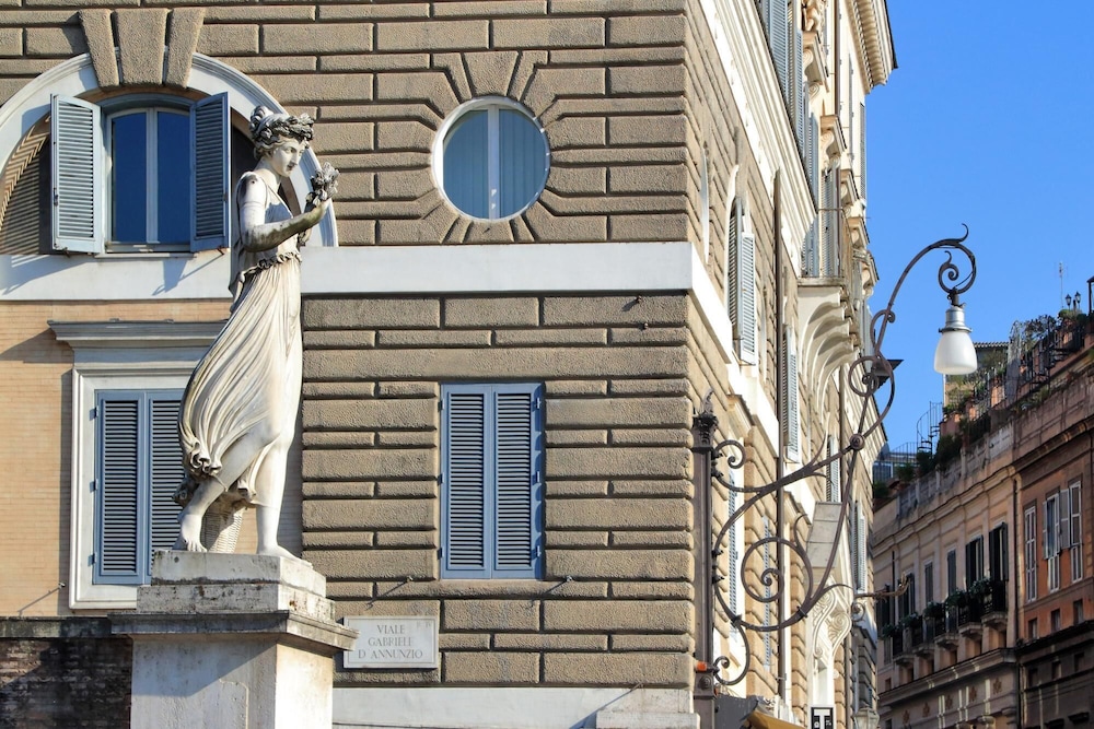 A10 Piazzetta Margutta - A10 - My Extra Home