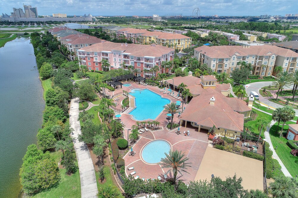 Vista Cay Resort, Next to Universal #821