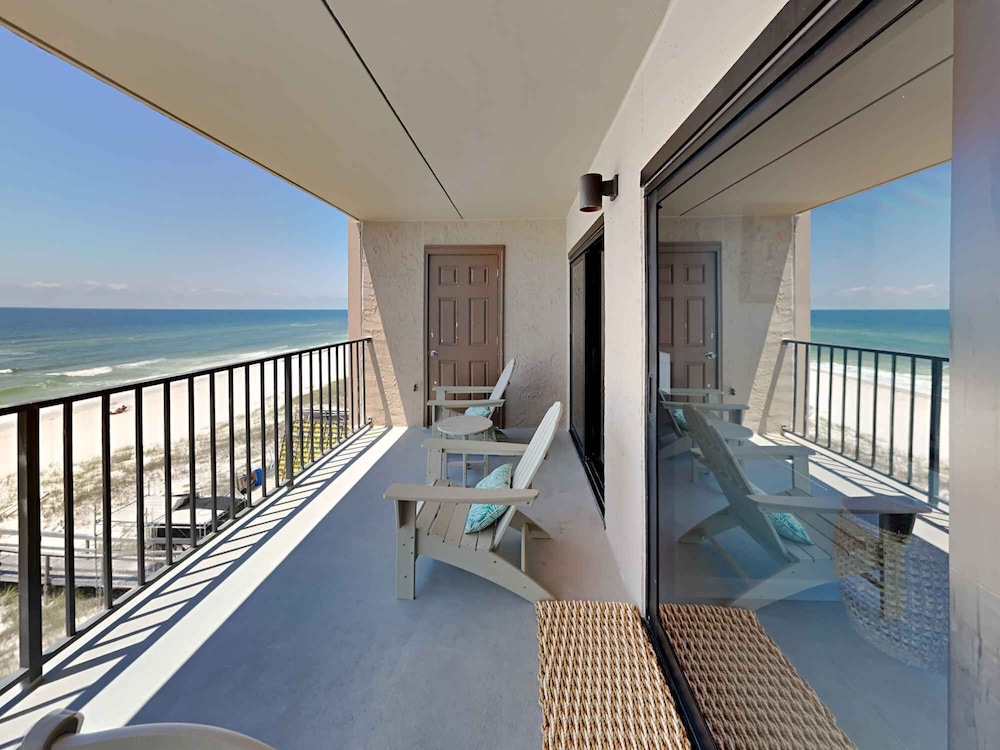 Ocean Breeze West by Southern Vacation Rentals