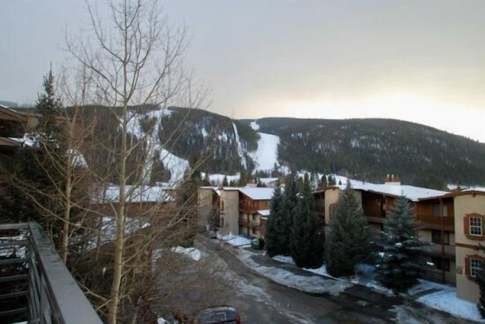Snowdance Manor 2 Bedroom Holiday home by Key to the Rockies