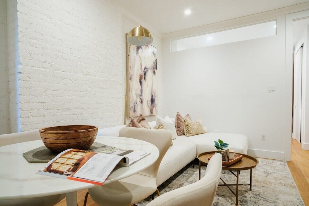 1288 UES Apartments