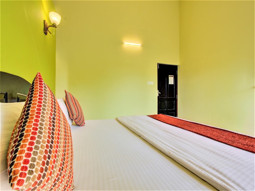 Vagator Retreat Resort With Swimming Pool