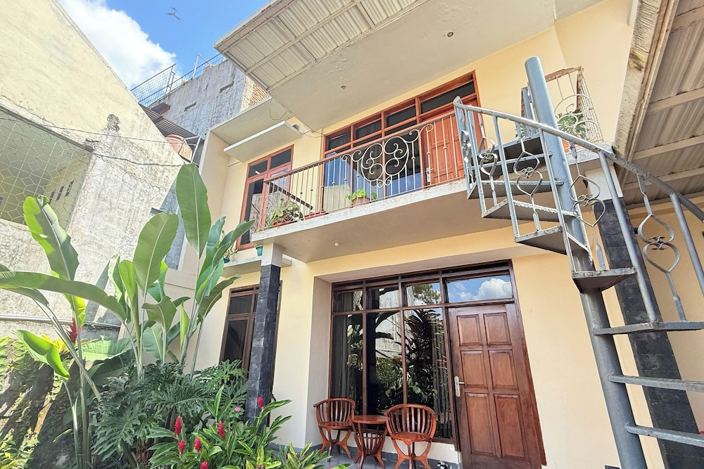 Hazel House Bandung