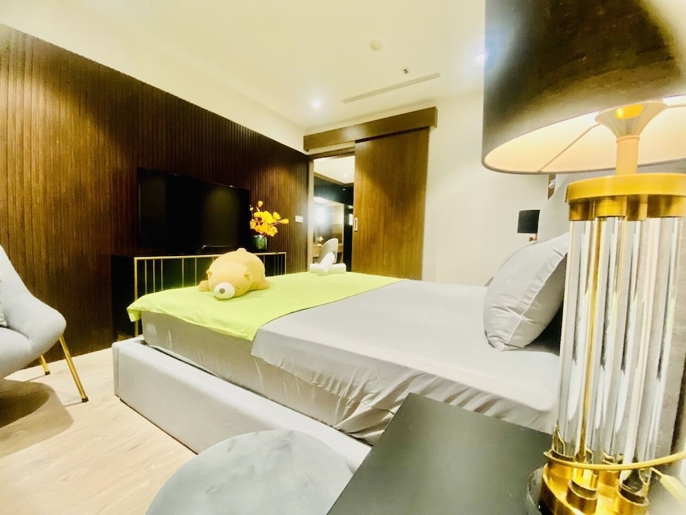 Sunrise City Alm's Luxury Apartment