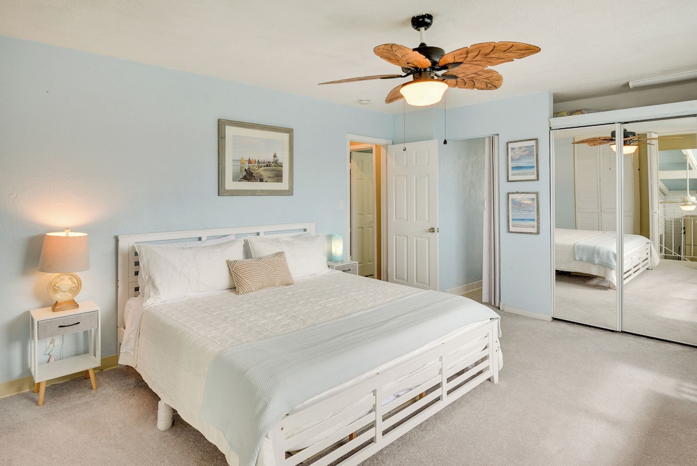 Ormond Beach Home w/ Pool - Walk to Ocean!