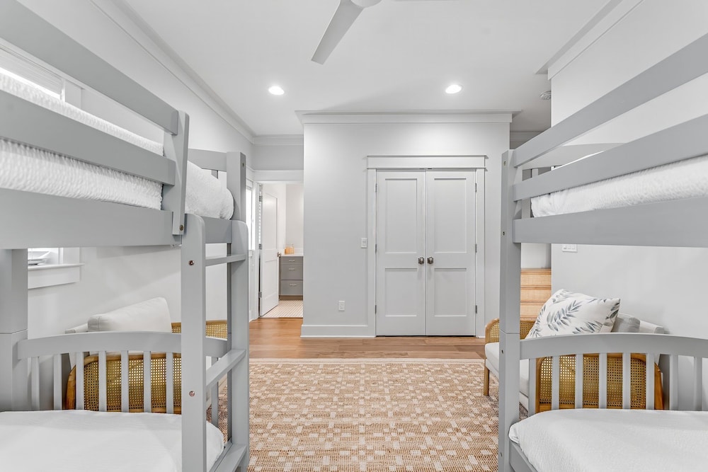 Magnolia Cottages by the Sea by Panhandle Getaways
