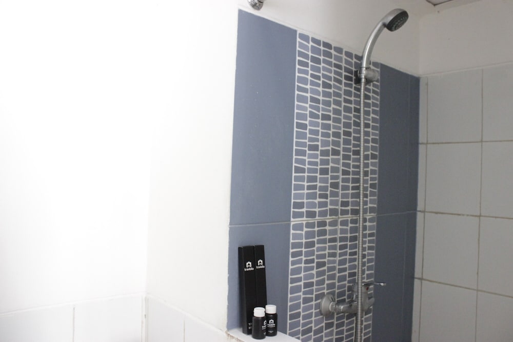 Spacious Studio Room at The Jarrdin Cihampelas Apartment view 2