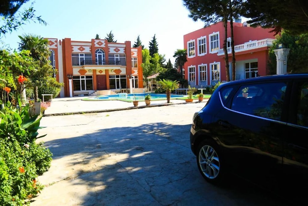 Premier Villas
