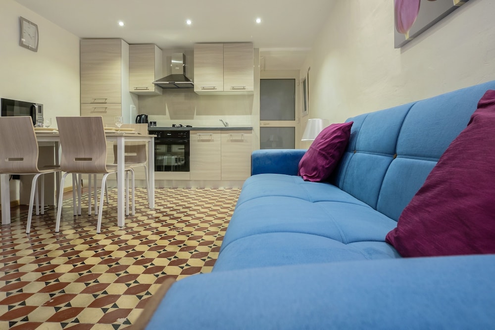 Valletta Archbishop Townhouse - Property Image 22