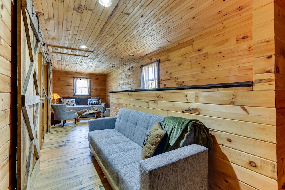 Rustic Mount Perry Cabin Near Fishing Pond  Farm - Property Image 20