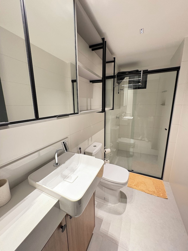 Melhores Flats - Luxuoso beira-mar