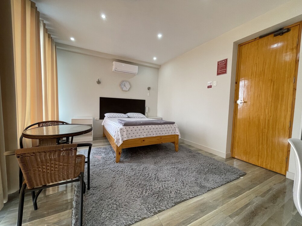 PARIS SENLIS HOSTEL PLUS view 4