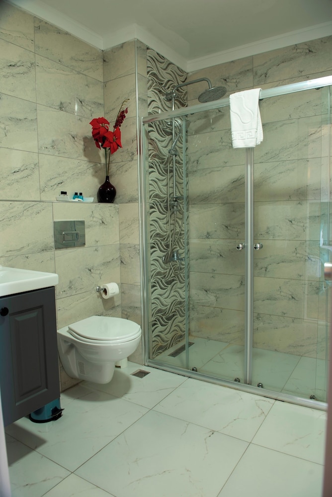 Otel Daphne - Özel Sınıf - Image 40