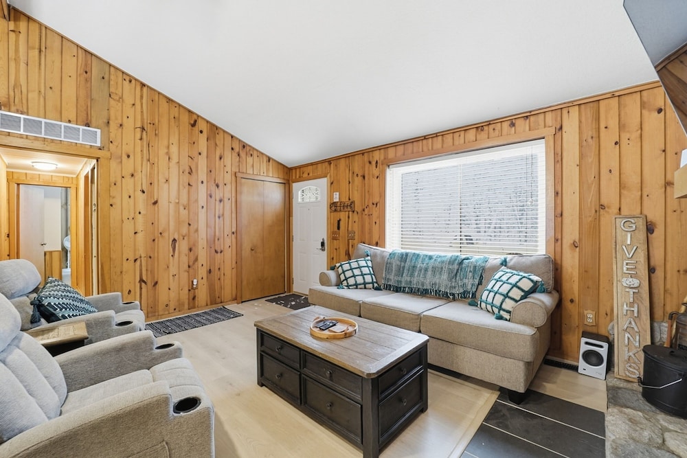 Lewiston Landing: Cozy Lake Access Getaway 3 Bedroom Home