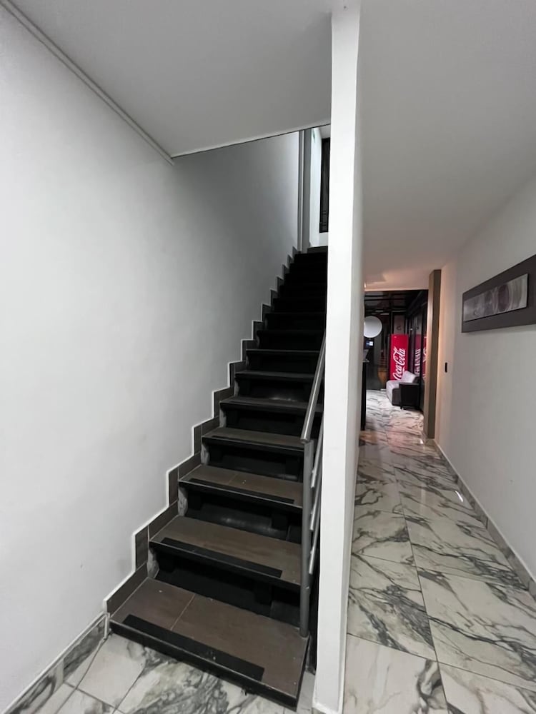 Hotel Granada Suites Deluxe