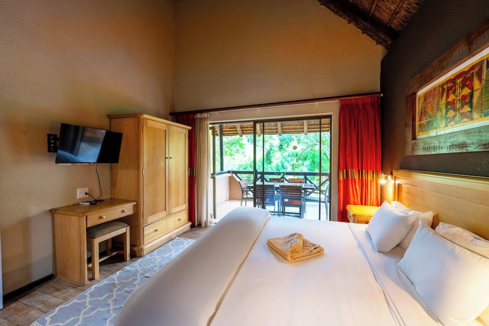 First Group Sanbonani Resort