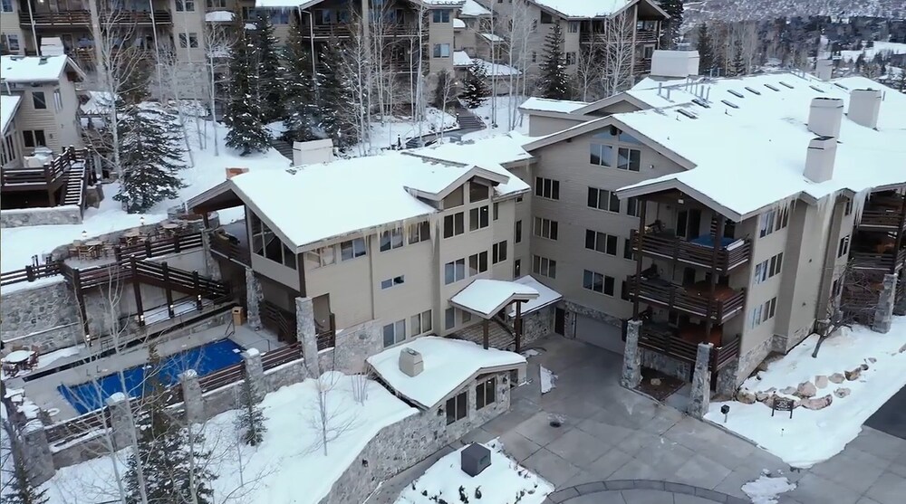 Trail's End Lodge at Deer Valley Resort - Two Bedroom Residence with Spa #405 2 Condo
