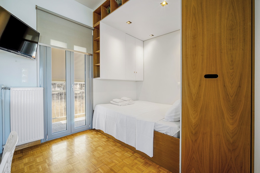 GK Cosmos Smart Living