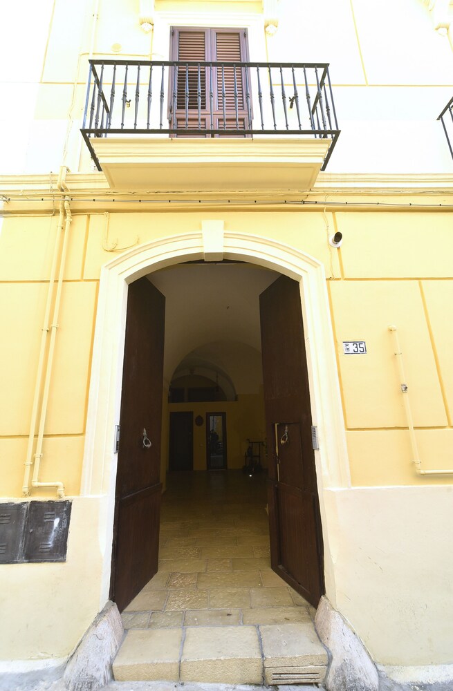 Photo 32