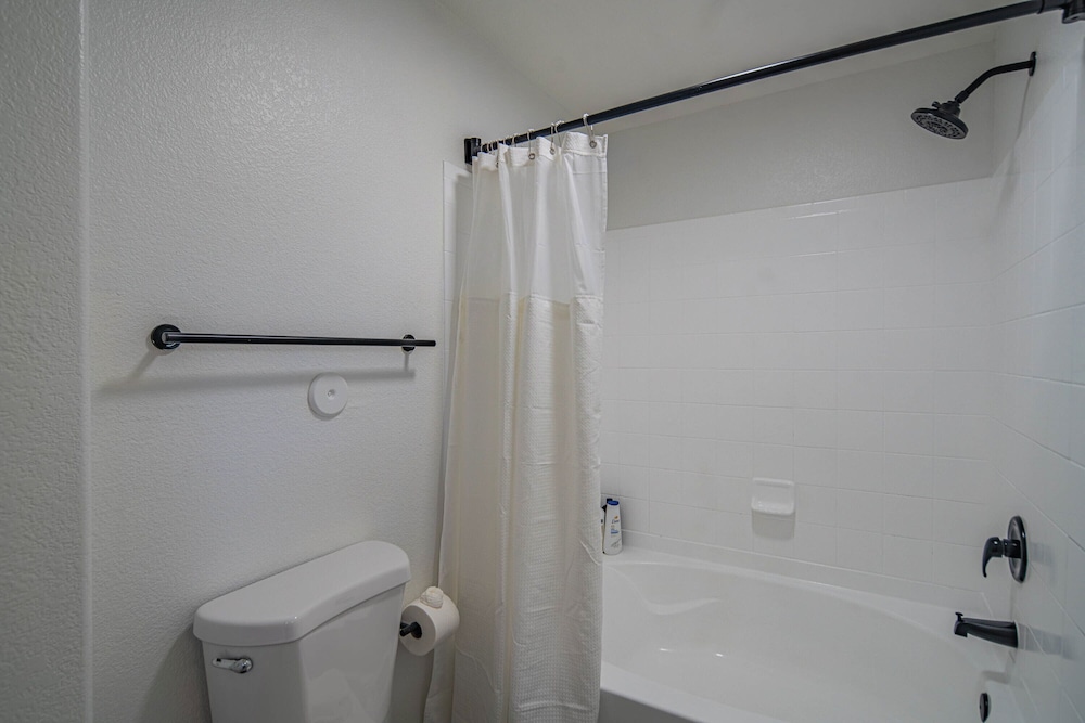 ROVE LIVING/KB - Zone