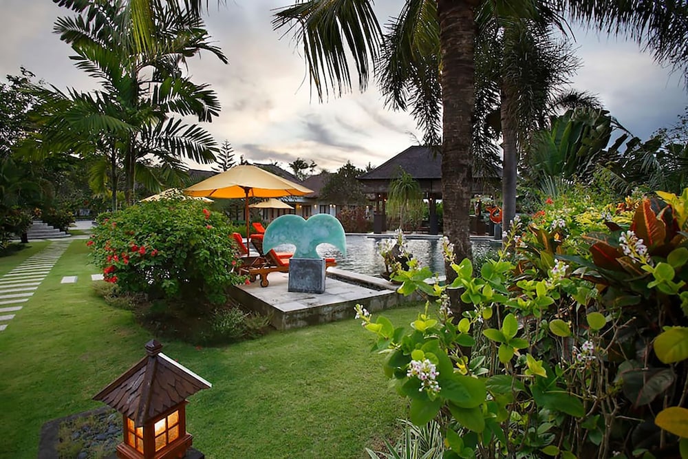 Villa L'Orange Bali